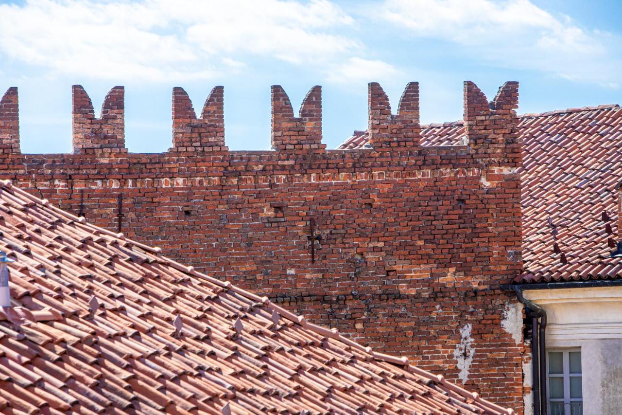 Dell'academia Mondovi